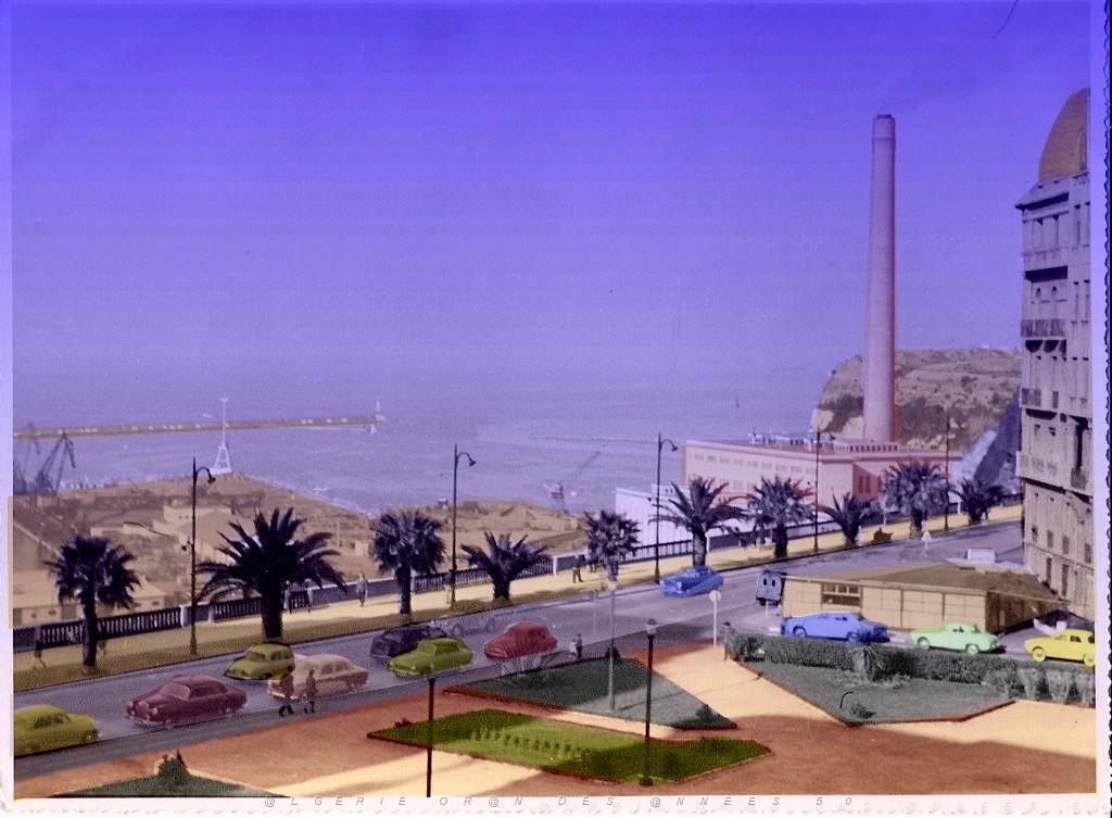 ORAN SQUARE LYAUTEY 1959.jpg